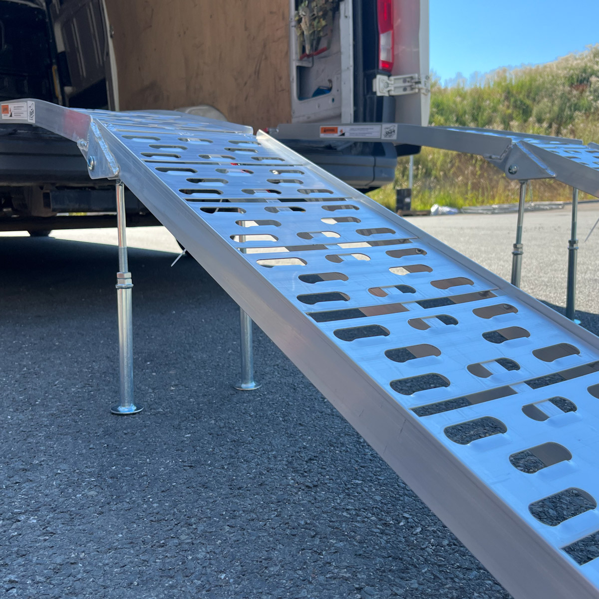 SHARK UTV, MOTO hliníkové nájezdy (2 kusy), nosnost max. 1360 kg