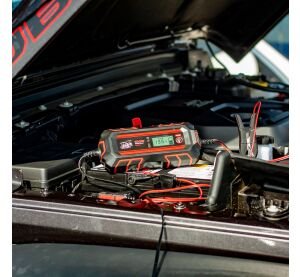 SHARK Battery Charger CN-4000, 6/12V, IP54, 4A DC