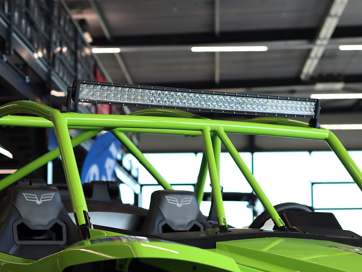 SHARK LED Light Bar 40", Curved, 240W, R 1060 mm - 5D