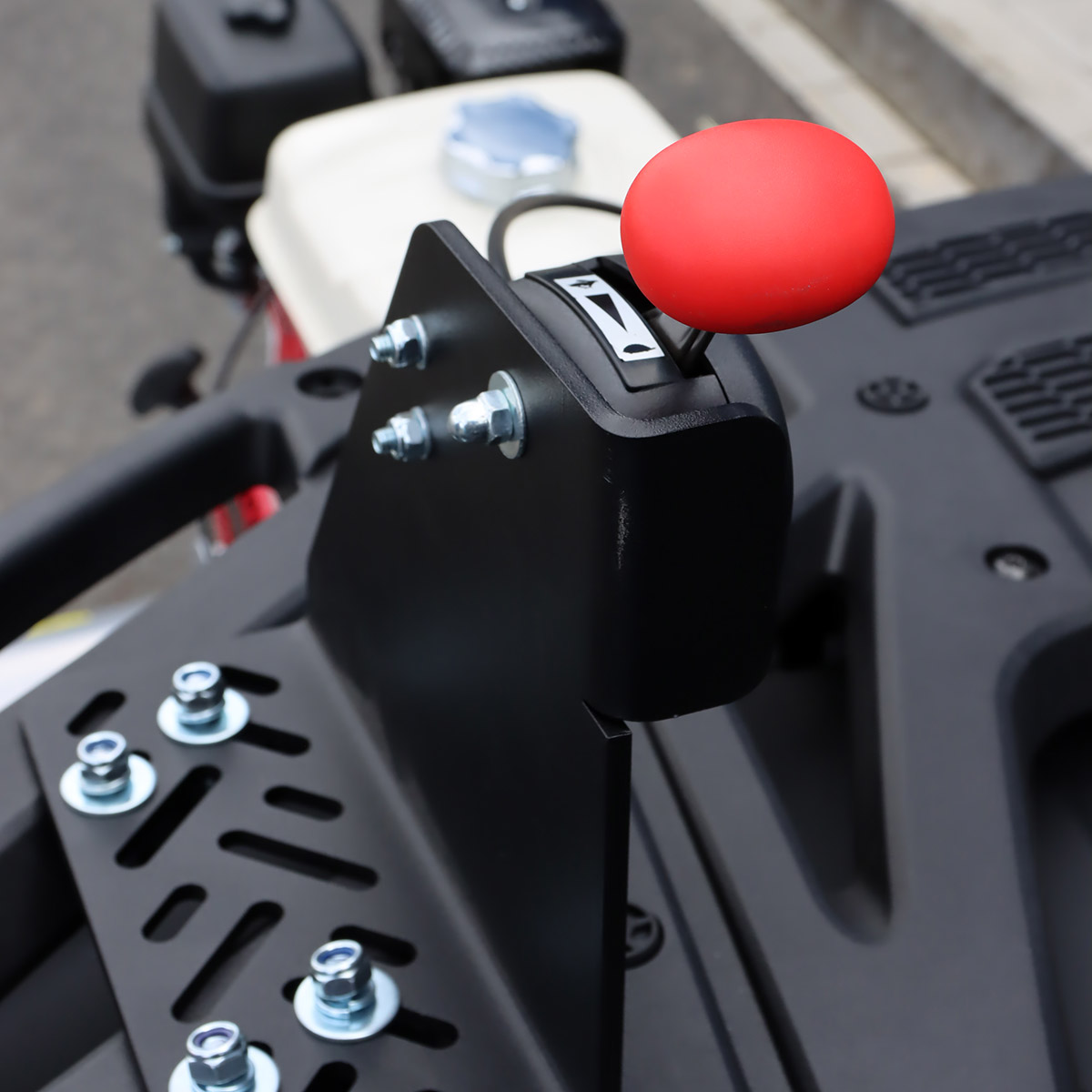 SHARK ATV čelní mulčovač 100cm s  motorem  HONDA GX 270, stříbrná barva