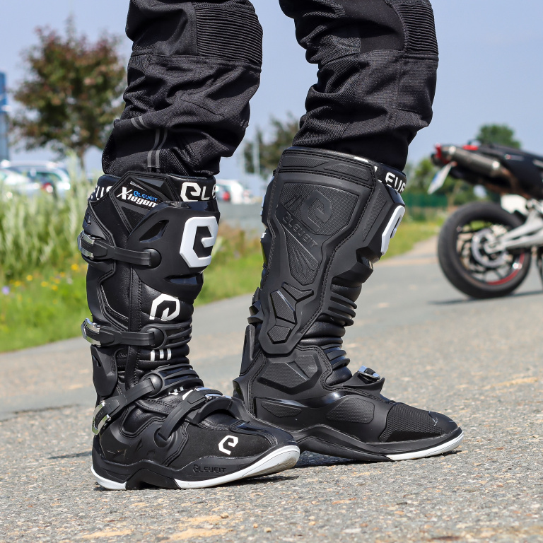 Eleveit X LEGEND black