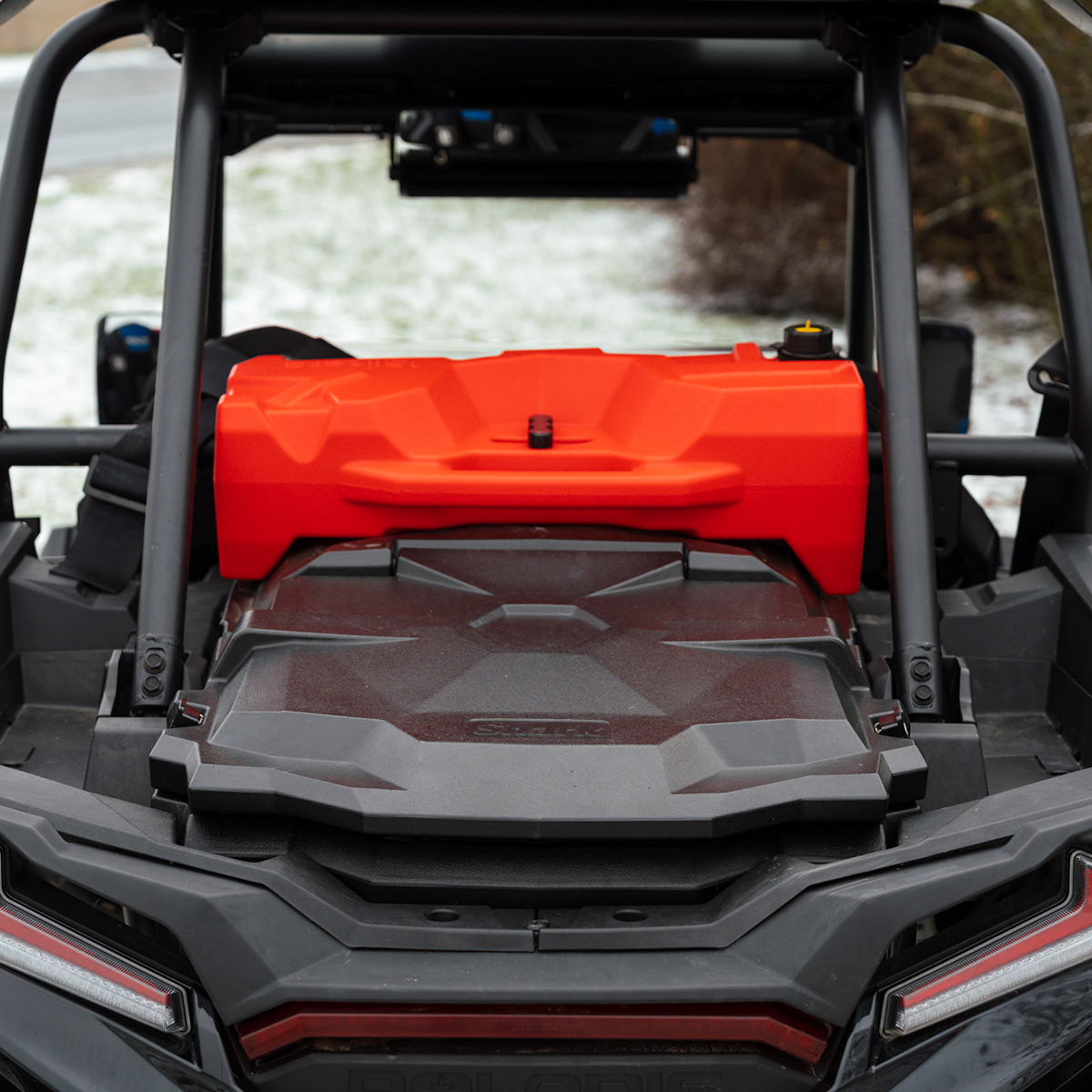 SHARK UTV plastový box UX140 na štvorkolku Polaris RZR 1000 